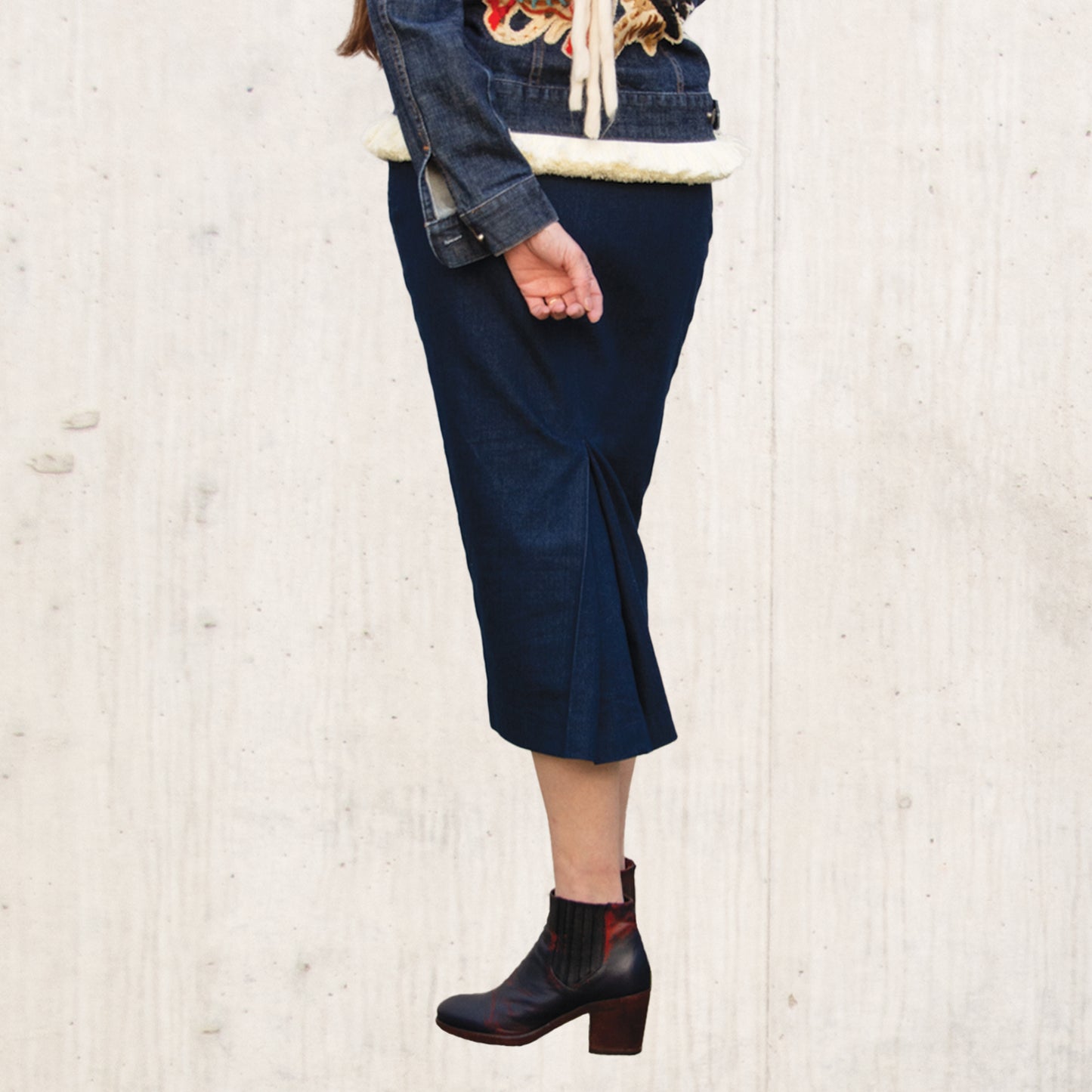 Denim Pencil Skirt with Pockets