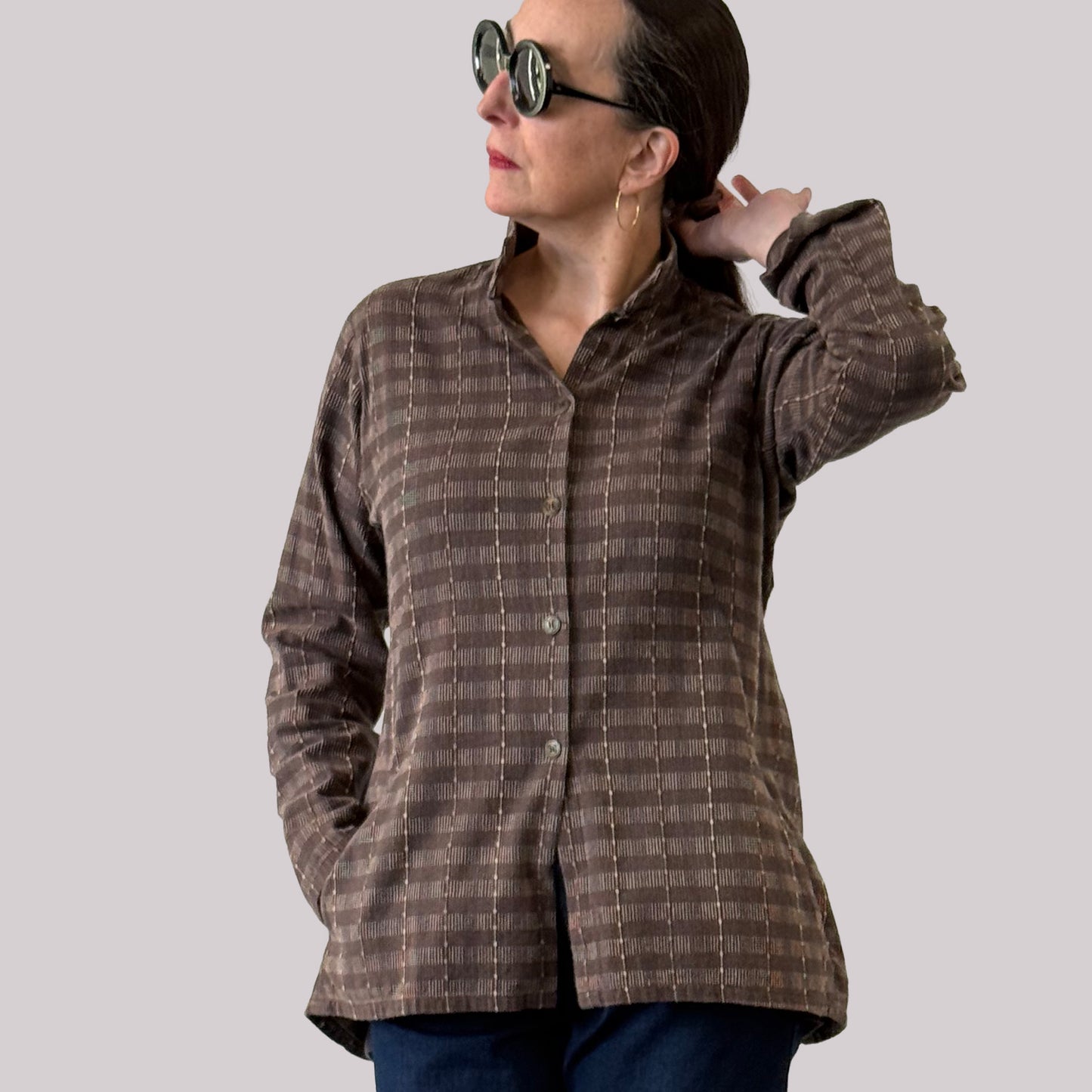 Ladies shirt made of vintage brown Japanese dobby cotton fabric, front view showing front pockets